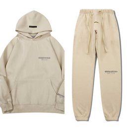 Marque de luxe Survêtements pour hommes Sweatshirts Lettre ES Sweats à capuche Hommes Femmes Pantalons de sport Costume Pull à capuche Casual Pull Couple WTZ6