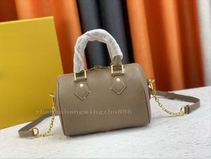 Marca de lujo Diseñadores de mujeres Bolsa de almohada Bolsa de hombro de las mujeres Bolsa cruzada de moda Bolsa de asas causal Bolsos de letras al por mayor El mejor regalo de Navidad VV25