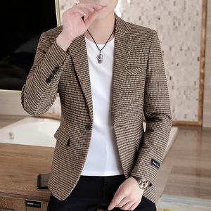 Chaqueta de marca para hombre, chaqueta de traje salvaje con personalidad para hombre, chaqueta de alta calidad con estampado a cuadros a la moda, chaqueta cálida ajustada para hombre, S-3XL