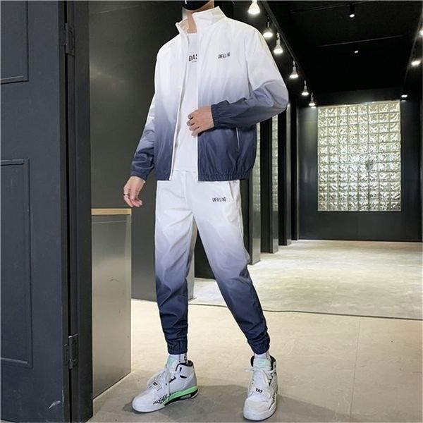 Marque Costumes de sport pour hommes Survêtements Sport Suit Mens Running Suit Quick Dry Plus Size Hommes Fitness Jogging Hommes Survêtement Set 201210