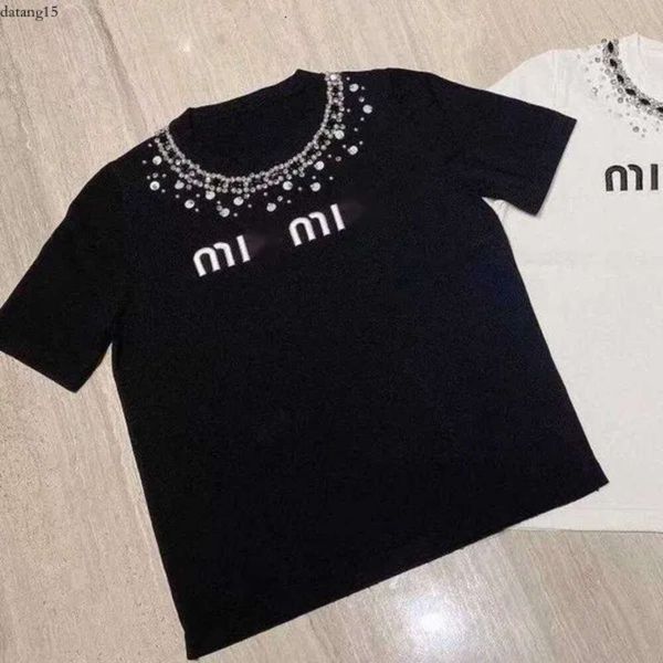 Marque Mui T-shirt Femme Mivmiv Designer de haute qualité Coton Round Coule Miui broderie Polyme à manches courtes Couchée Femme Summer 8106