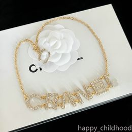 Collier de marque, bijoux de créateur, pendentif de luxe, collier classique en or, cadeau d'anniversaire pour ami