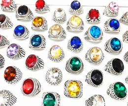 Gloednieuwe 20pcslot Damesringen Vintage sieraden Big Glass Stone Antieke zilveren ring voor dames Fashion Party Gifts Hele Drop9421844