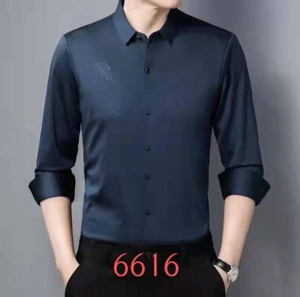 Nueva camisa de hombre azul / negro / burdeos suave y sedosa con diamantes brillantes radiales Camisa de novio de manga larga Hombres Pequeño cuello puntiagudo pliegue Ocasiones formales Camisas de vestir