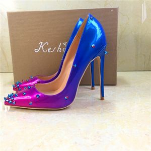 Nouvelles chaussures à talons hauts à rivet violet bleu, chaussures sexy à la mode pour dames 8 1012CM, personnalisées 33-45 mètres.