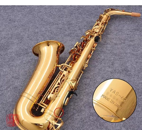 Brand New Bundy Alto saxofón Yas-62 Saxofón Chapado en oro Clave Saxofón profesional Con boquilla Estuche y accesorios Instrumento de música