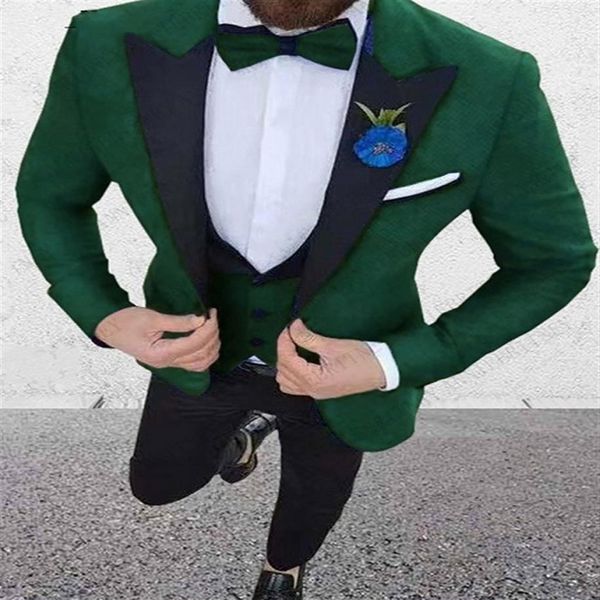 Brand New Dark Green Groom Tuxedos Black Lapel Groomsmen Mens Wedding Dress Fashion Man Jacket Blazer 3Piece SuitJacket Pantalon Ves270F