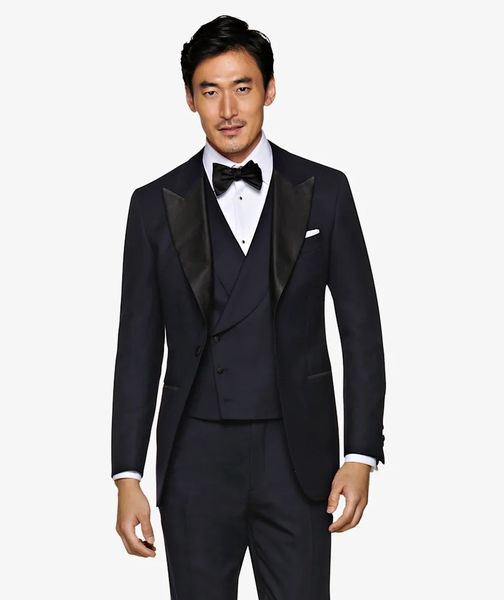 Brand New Navy Blue Groom Tuxedos Black Peak Lapel Groomsman Wedding Suit Excellent Men Business Prom Jacket Blazer (Veste + Pantalon + Cravate + Gilet) 70