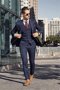 Brand New Navy Blue Groom Tuxedos Notch Lapel Groomsmen Wedding Dress Excellent Man Jacket Blazer 3 Piece Suit (Veste + Pantalon + Gilet + Cravate) 216