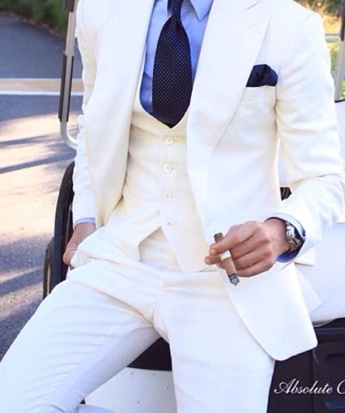 Brand New Cool Peak Lapel White One Button Wedding Groom Tuxedos Trajes de hombre Boda / Baile de graduación / Cena Best Man Blazer (Chaqueta + Corbata + Chaleco + Pantalones) N48