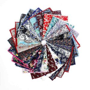 Gloednieuwe stijl mannen katoen hankerchief sjaals vintage bloem zakdoeken mannen pochet zakdoeken rose bloem paisley j220816