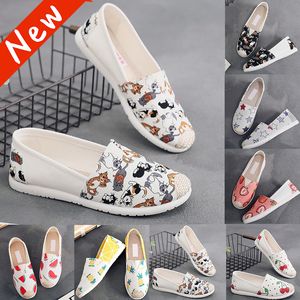 Damesslippers Kers Ananas Aardbei Watermeloen Ster Katten Zwart Wit Sneakers Mode Dames Canvas Loafers Casual Schoenen Outdoor Designer Slipper