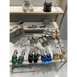 Gloednieuwe dames sandaalschoenen Gina Ladies Hoge hakken Sandelschoenen met diamanthiel 6,5 cm Hoge kwaliteit Zomercomfort Alles Zoete diamant-ingelegde flip-flops