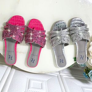 Gloednieuwe damesslipper Gina Ladies Flats hakken sandaalschoenen met diamant hoge kwaliteit