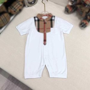 Merk pasgeboren jumpsuits zomer peuter kleding maat 52-90 cm checker splicing baby crawling pak korte mouwen baby bodysuit 24april