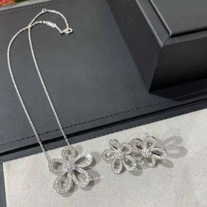 Merk originaliteit kleurloze hoge setting grote bloem ketting voor vrouwen verguld met 18k volle diamant zon sprookjeskraag sieraden