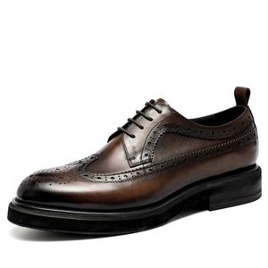 Merk Oxford voor mannen Echte lederen vetermode brogue BROGY Wedding Business Formal Shoes Male 240106