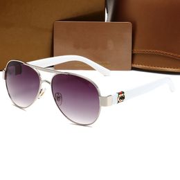 Gafas de sol piloto de marca para hombre, gafas de lujo de conducción polarizadas ovaladas de moda para espectáculo de moda al aire libre, gafas de sol de diseñador para mujer con caja