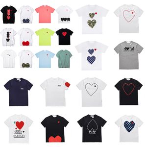 Brand Play Mens T-shirts Designer Red Heart Fashion Broidered Casual T-shirt Coton Coton Imprimé à manches courtes hautes Quanlity Tshirts Summer Asian Taille XS-4XL