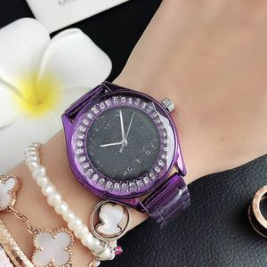 Brand Quartz Wrist Watches for Women Girl Crystal Big Letter Style Metal Steel Band Watch M81282K