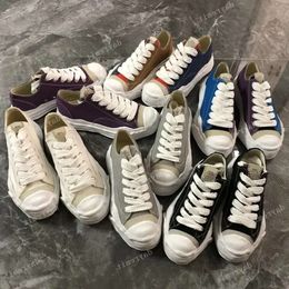 Merk sandalen sneakers aaa heren vrouwen casual schoenen klassieke witte lage schaduw tarwe vorst pale ivoor pastel trainers sa 9c2