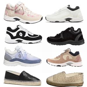 Diseñador de cuero de lujo zapatos casuales zapatos de piel de becerro zapatos para correr hombres mujeres entrenador de gamuza vintage zapatilla de deporte reflectante plataforma para hombre cnel entrenadores para mujer tamaño 36-45