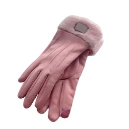 Marque Couleur solide Glants de lettre d'hiver tricotés chauds Five Finger Gants Men Femmes Candy Couleur Gants Gants Étudiant mignon 4 couleurs Ug01