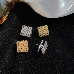 Broupes de marques d'oreilles à oreille à oreille carrée creuse plaqué avec des boucles d'oreilles de luxe en or 18 carats pour femmes bijoux de mariage chirstmas cadeau -3