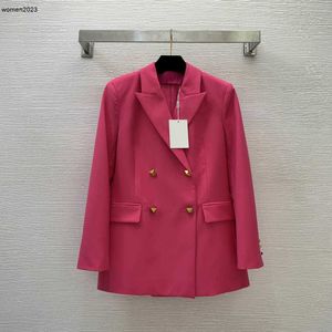 Traje de marca trajes de mujer abrigo Diseñador para mujer Moda cena parte chaqueta de manga larga blazer rosa cuello vuelto Abrigo elegante 27 de marzo
