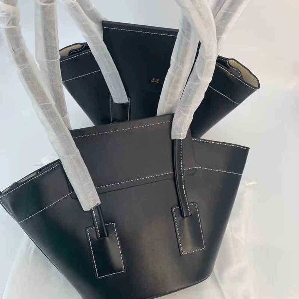 Marque fourre-tout sacs à main sacs à main femmes sacs OrotBat sac femmes 2022 mode nouveau cuir Portable une épaule aile sac 220903