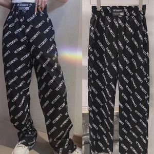 merkvetements broek mannen vrouwen hoogwaardige streetwear designer Vetements rechte broek stof VTM broek Black Oversized broek vrouwen 7468 8823