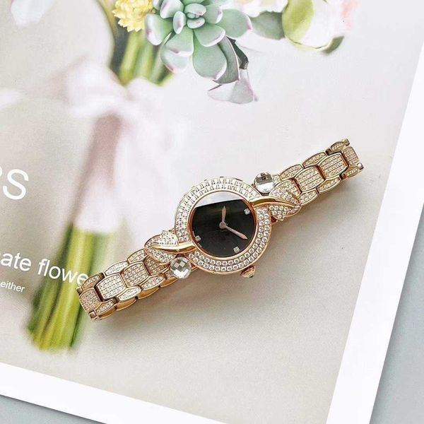 Marque Watch Female Tiktok Kwai Live Broadcast Fashion Dehroproof Lady Luxury Watch Small Sugar Quartz Watch