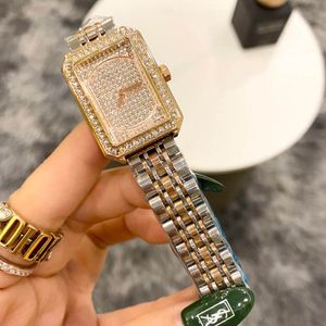 Montre de marque femmes fille cristal Rectangle Style métal acier bande Quartz bonne qualité montres-bracelets CH44