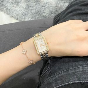 Reloj de marca para mujer y niña, relojes de pulsera de cuarzo de buena calidad con banda de acero y Metal, estilo rectangular de cristal, CH44337i