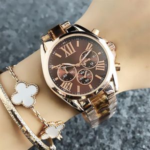 Marque Watch Women Girl Roman Numerals 3 cadran style Metal Steel Band Quartz Wrist Watches M 49182O