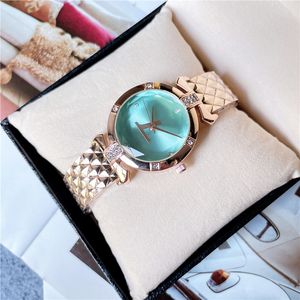 Montre de marque femmes dame fille cristal Style métal acier bande Quartz montres-bracelets L78