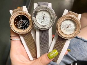 Merk Horloges Vrouwen Dame Meisje Kristal Bloem Stijl Magnetische Metalen Stalen Band Quartz Polshorloge CHA61