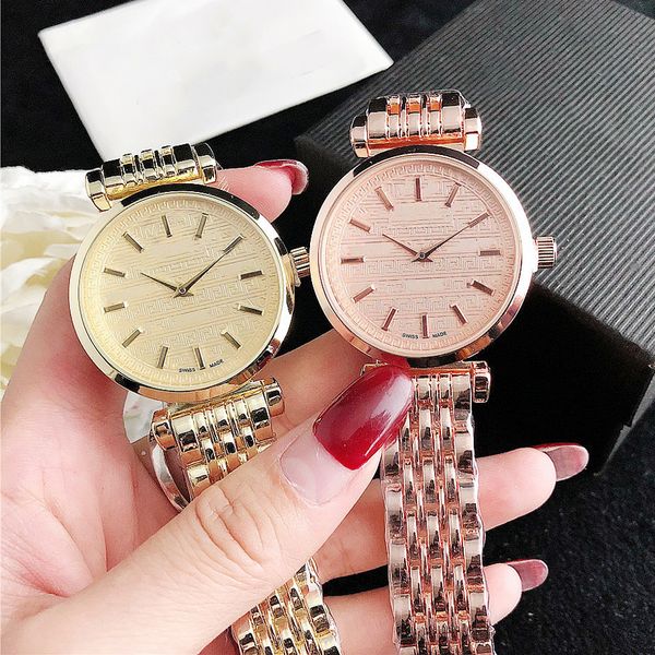 Montres de marque femmes dame fille tête Style métal acier bande Quartz montre-bracelet VE 49