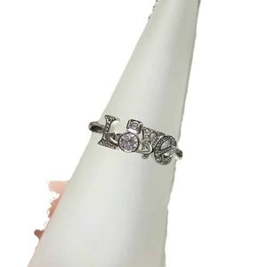 Merk Westwoods Nieuwe liefdesbrief Volledige diamant Saturn Ring voor mannen en dames licht luxe modespaar high edition handwerk nagels