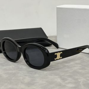 Marque femmes concepteur hommes lunettes de soleil classiques mode UV400 lunettes avec boîte lunettes rétro magasin de voyage de haute qualité