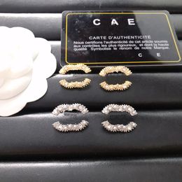 Marca Mujer Regalos Pendientes de perlas de oro 925 Pendientes de plata Moda Nueva marca Pendientes Joyería de diseñador Venta al por mayor Accesorios de fiesta de boda de alta calidad