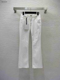 Marque femmes jeans marque vêtements jambe dames pantalons mode logo brodé micro corne jeans dans la poche arrière décembre 15 11