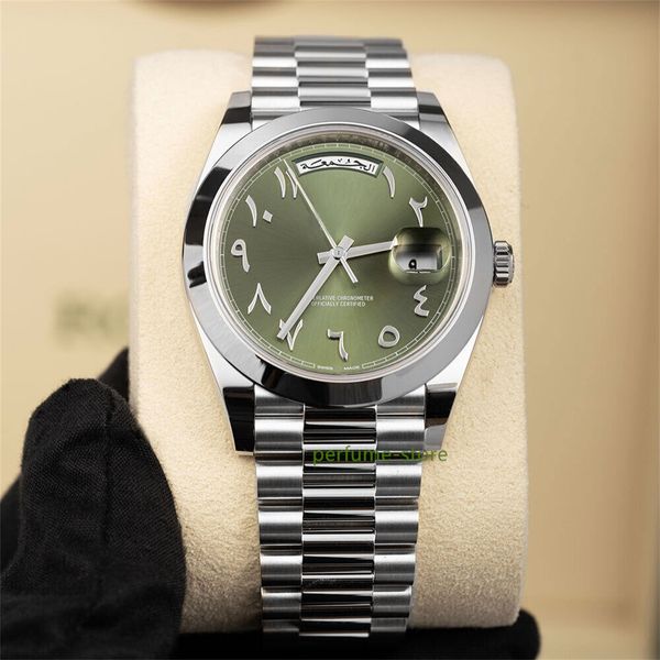 Montre de luxe de marque mondiale Meilleure version Cadran en langue arabe verte Platine 228206 Montre automatique ETA Cal.3255 Garantie de 2 ans MONTRES POUR HOMMES