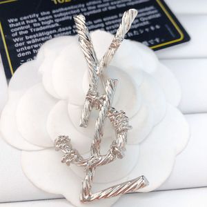 Marque Ysls Lettre Y Broches Broches Broche Designer Broche Femmes Argent Plaqué Broches Costume Broche De Noce Pull Écharpe Bijoux Accessoires Cadeaux De Noël