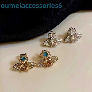 Branddesigner Western Empress Dowagerearring Stud Saturn Crystal Style Boucles d'oreilles simples et polyvalentes pour femmes