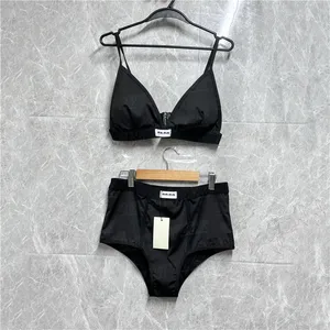 Merken Dames Bikini Designer Swimwear Bras Slips ondergoedset Yoga kleding Hoge taille Shorts Elastisch Webbing Swimsuit