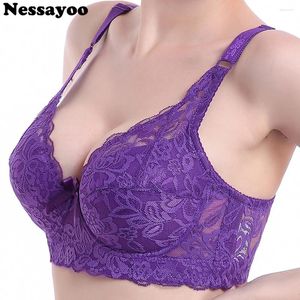 Soutien-gorge 2024 grande taille 40 90 44 dentelle pour femme Bralette haut court BH sous-vêtements Sexy Lingerie Push Up brassière jeune fille BCD tasse