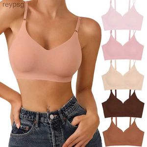 Bh's Hot Selling Zomer Lasergesneden Naadloze Draadloze Push Up Bh Basic Crop Top Por Mayor Gewatteerde Vrouwen Brassier Ijs Zijde Naadloze Bh YQ240203