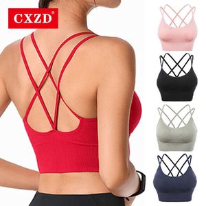 Bras CXZD sportbeha's voor vrouwen Hot 2021 Nieuwste cross -riemen contour ademende naadloos voor sport loopt schokbestendig ondergoed P230417