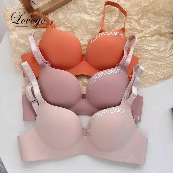 Bras Fashion Womens Bra sans couture Sexy Push Up Bra sous-vêtements Wireless Womens Underwear Letter Modèle BRA Q3L2405